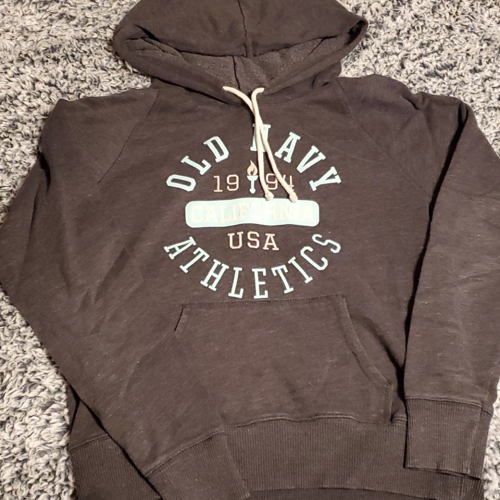 Pull over hoodie